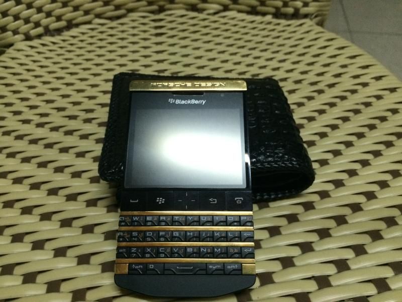 BB P'9981 Black Arap VS Vertu Ti White Alligator - 2