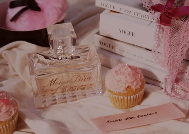 Miss Dior Perfume Pictures, Images and Photos