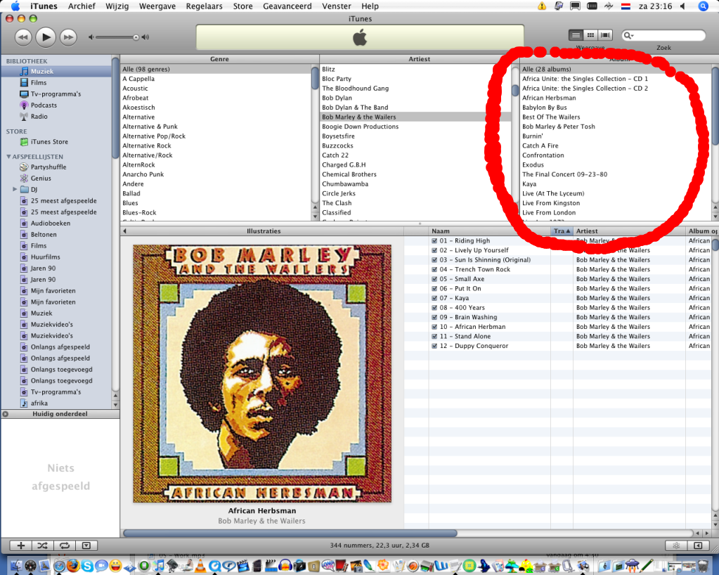 http://i277.photobucket.com/albums/kk46/xDennisTheMenacex/macfreak.png