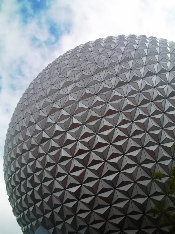 EPCOTGlobePOTD.jpg