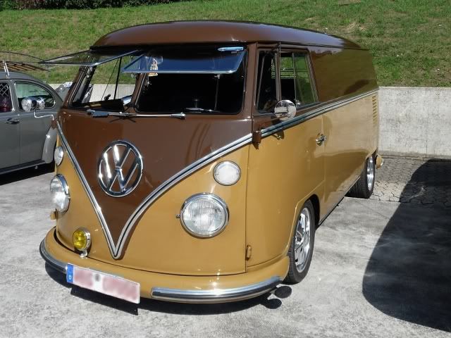 http://i277.photobucket.com/albums/kk49/25hpman/dieser-vw-t1-wurde-zum-45874.jpg