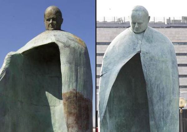 statua Papa Woytila