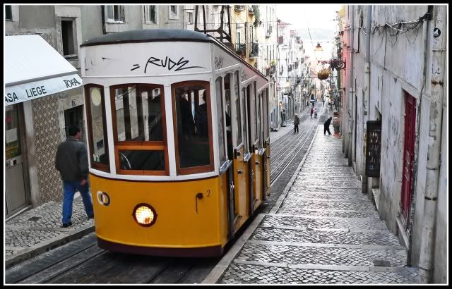 Tranvías y callejuelas - Saudade en Lisboa (37)