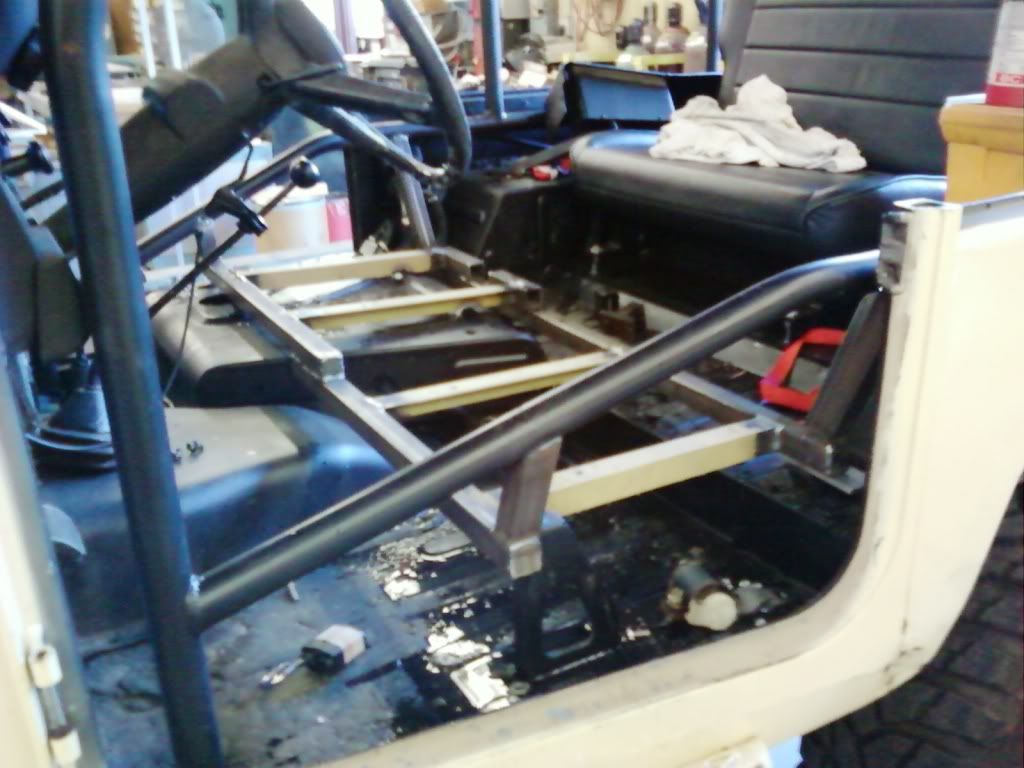 Sow pics of your 'Custom' seat installation! IH8MUD Forum