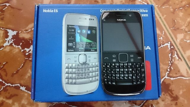Bán 1 số máy sưu tầm nokia ngagec , e50 , 9300i..... Update liên tục - 5