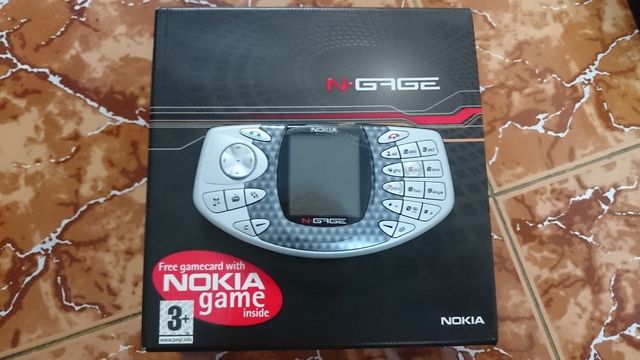 Bán 1 số máy sưu tầm nokia ngagec , e50 , 9300i..... Update liên tục