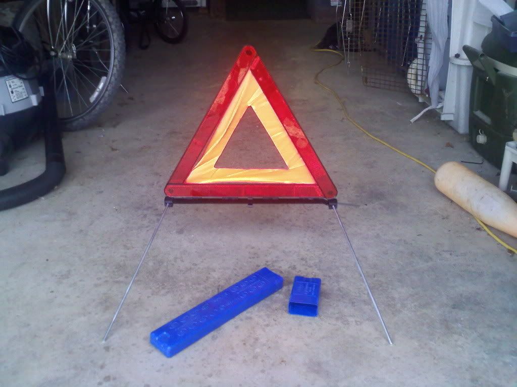 bmw warning triangle E46Fanatics