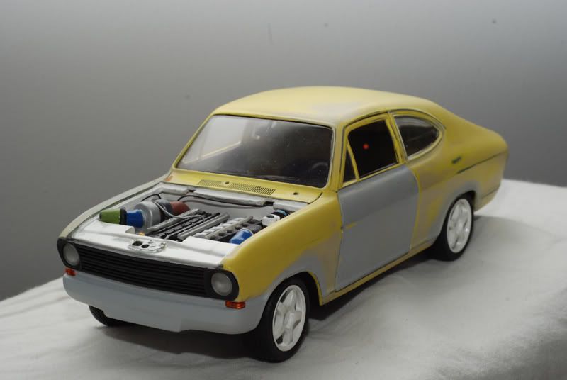 http://i277.photobucket.com/albums/kk75/zionsson/Diecast/custom_kadett02.jpg