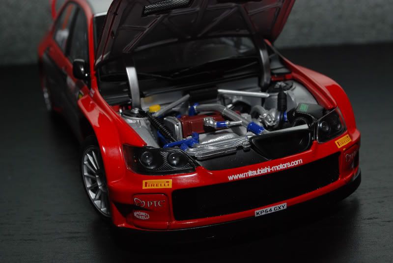 http://i277.photobucket.com/albums/kk75/zionsson/Diecast/sportq_evo_cossie-19.jpg