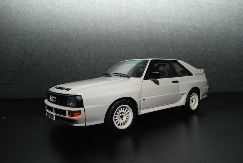 http://i277.photobucket.com/albums/kk75/zionsson/Diecast/sportq_evo_cossie-2.jpg