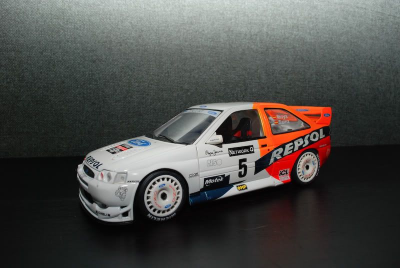 http://i277.photobucket.com/albums/kk75/zionsson/Diecast/sportq_evo_cossie-21.jpg