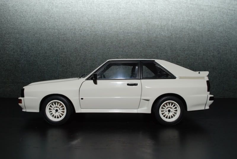 http://i277.photobucket.com/albums/kk75/zionsson/Diecast/sportq_evo_cossie-4.jpg
