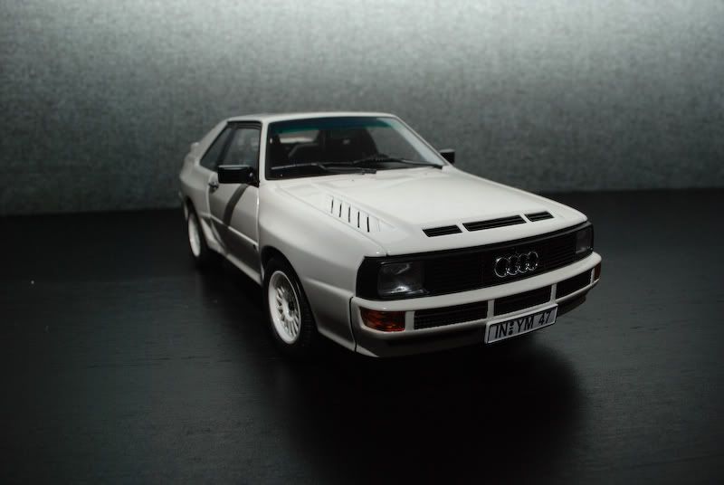 http://i277.photobucket.com/albums/kk75/zionsson/Diecast/sportq_evo_cossie-8.jpg