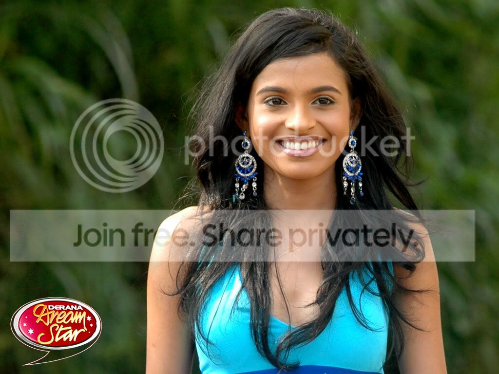 wallpaper_dds_kamani_lasanthika_05.jpg
