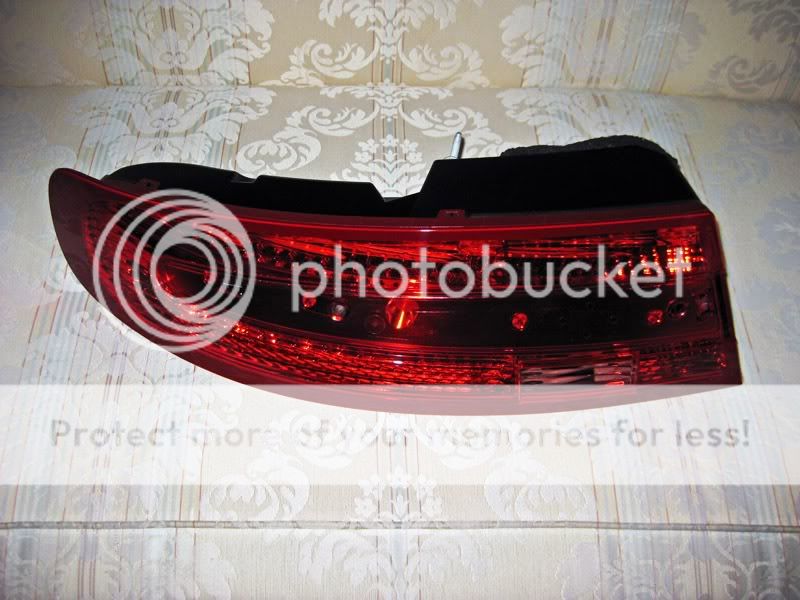 08 10 Aston Martin DB9 V8 Vantage DBS Tail Lights OEM  