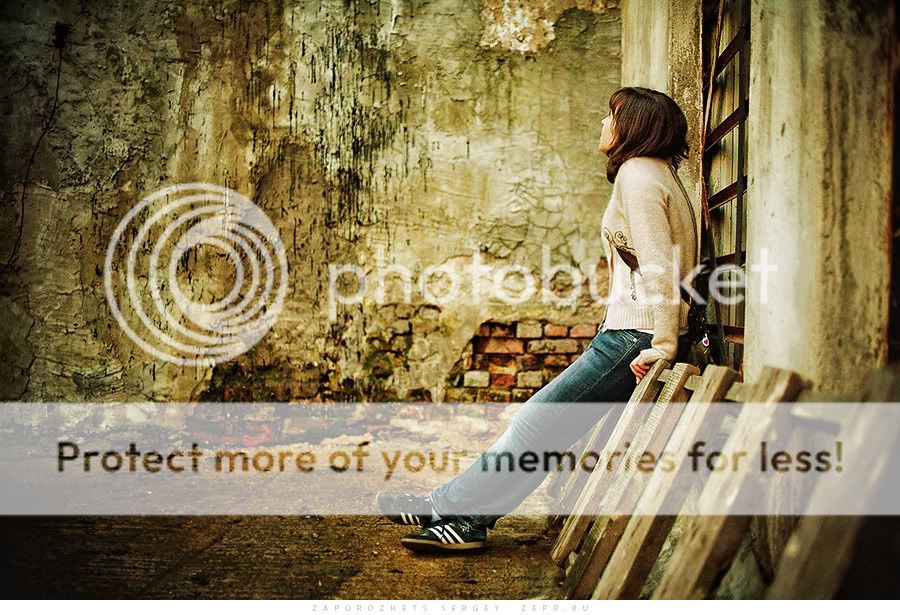 Кот с поднятым хвостом. Надо уметь танцевать под дождем. Хорошей прогулки. Немного гуляли. Мы с девочками решили выпить немного.